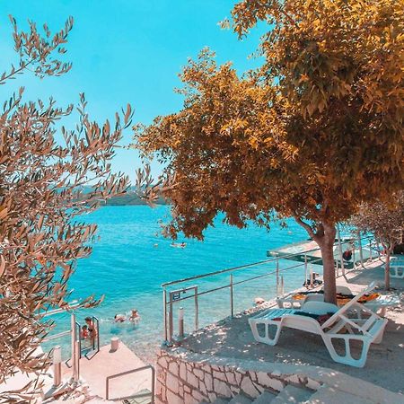 Villa Raguz Sa Privatnom Plazom I Garazom 네움 외부 사진