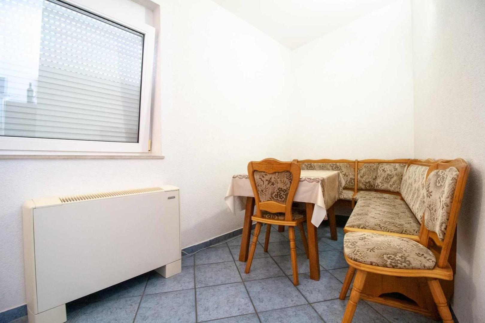 Villa Raguz Sa Privatnom Plazom I Garazom 네움 외부 사진