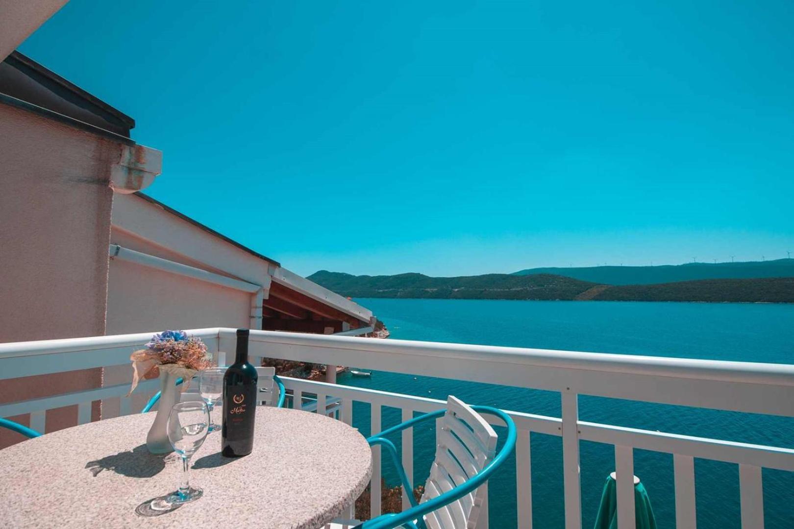 Villa Raguz Sa Privatnom Plazom I Garazom 네움 외부 사진