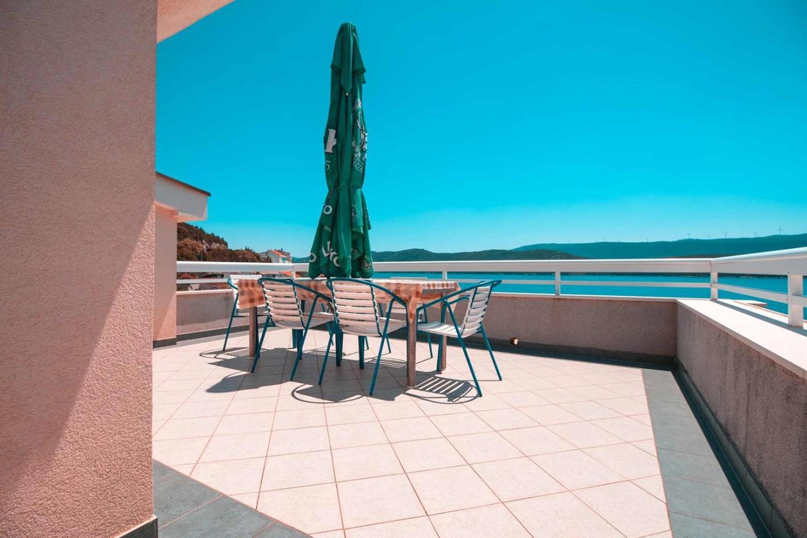 Villa Raguz Sa Privatnom Plazom I Garazom 네움 외부 사진