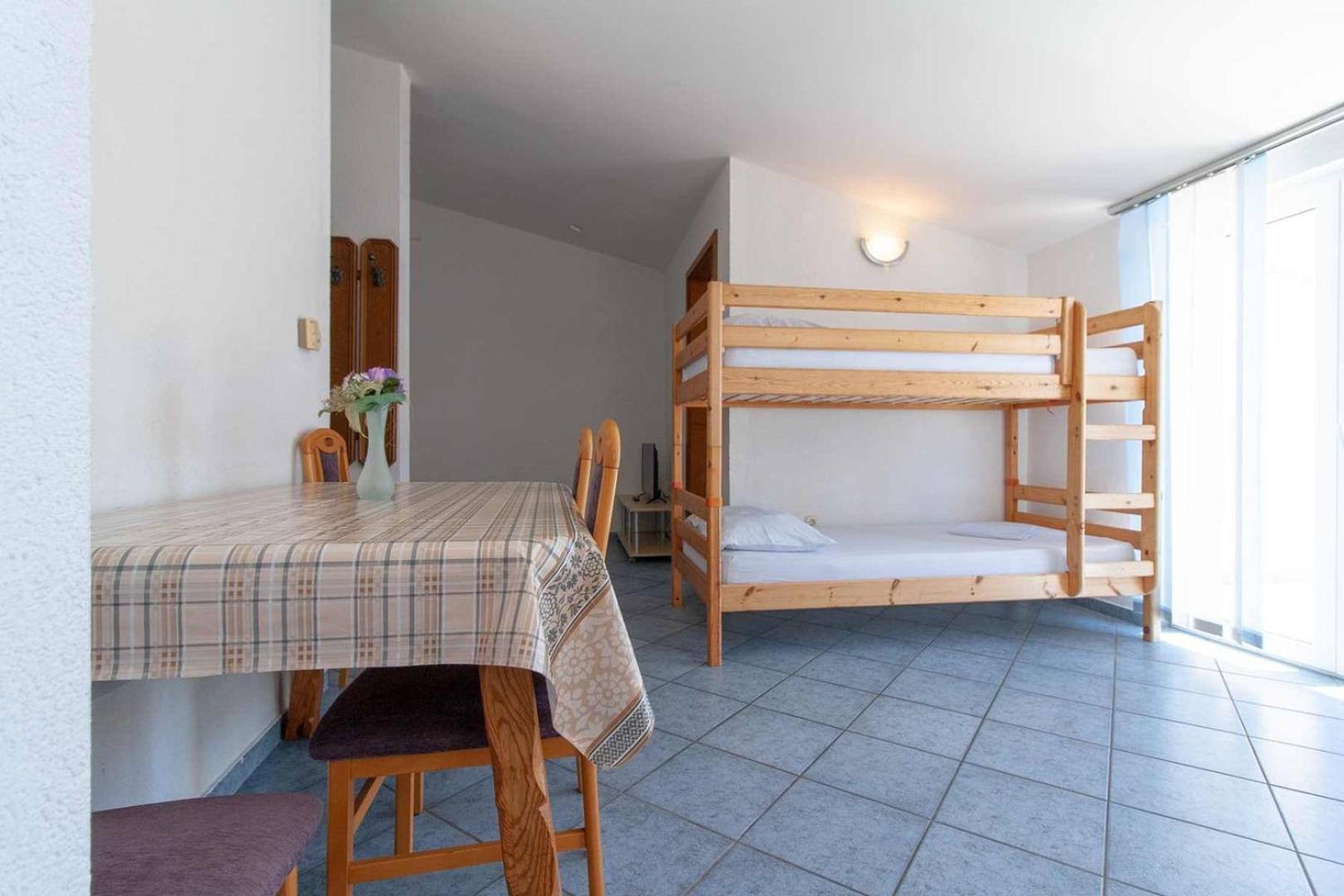 Villa Raguz Sa Privatnom Plazom I Garazom 네움 외부 사진