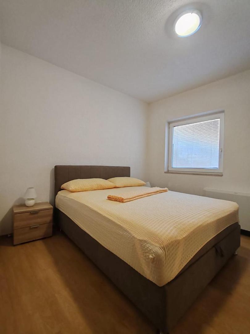 Villa Raguz Sa Privatnom Plazom I Garazom 네움 외부 사진