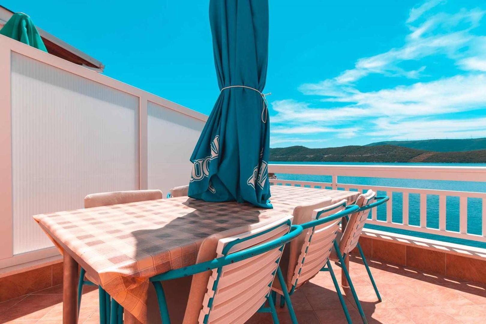 Villa Raguz Sa Privatnom Plazom I Garazom 네움 외부 사진