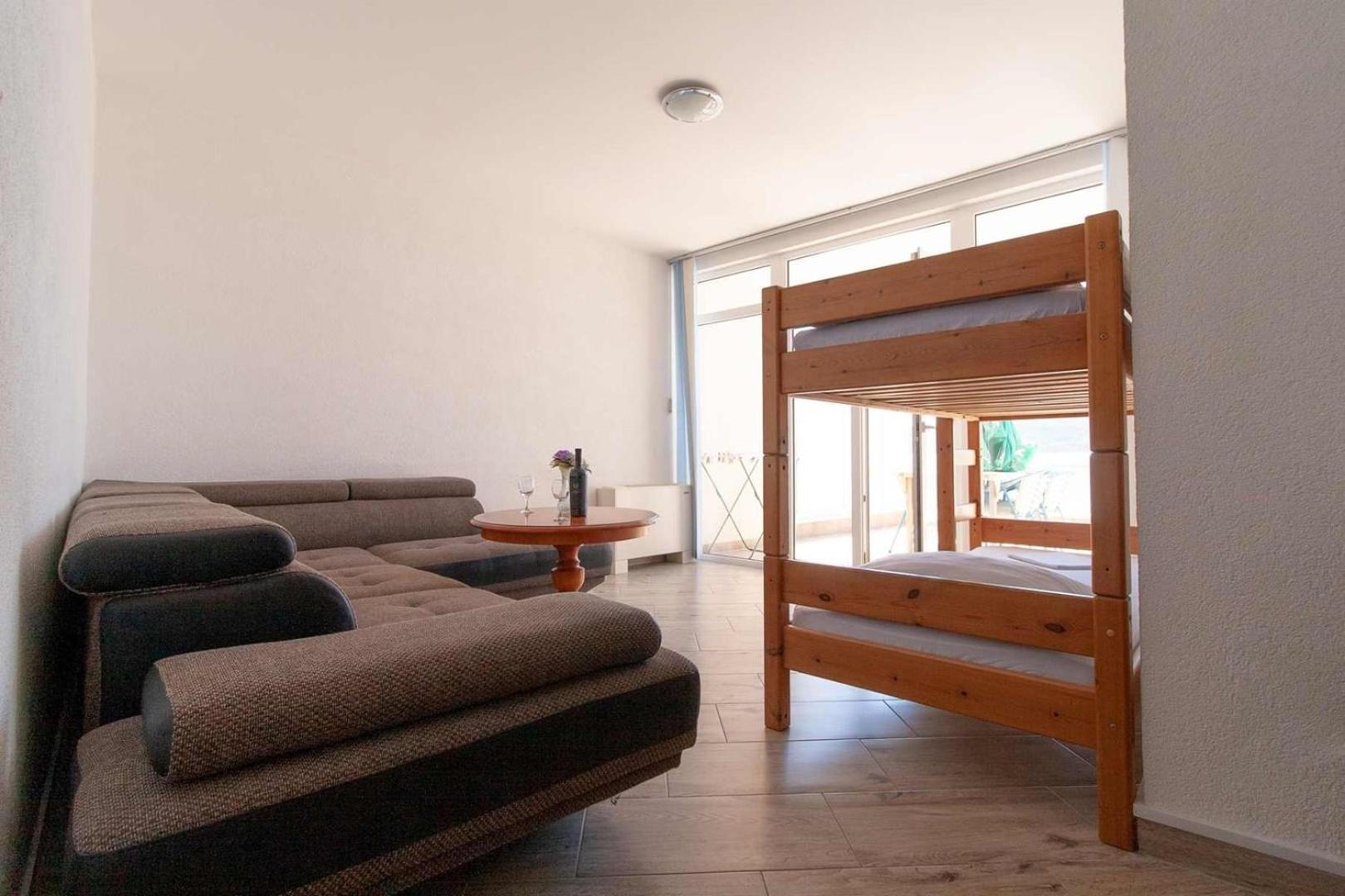 Villa Raguz Sa Privatnom Plazom I Garazom 네움 외부 사진