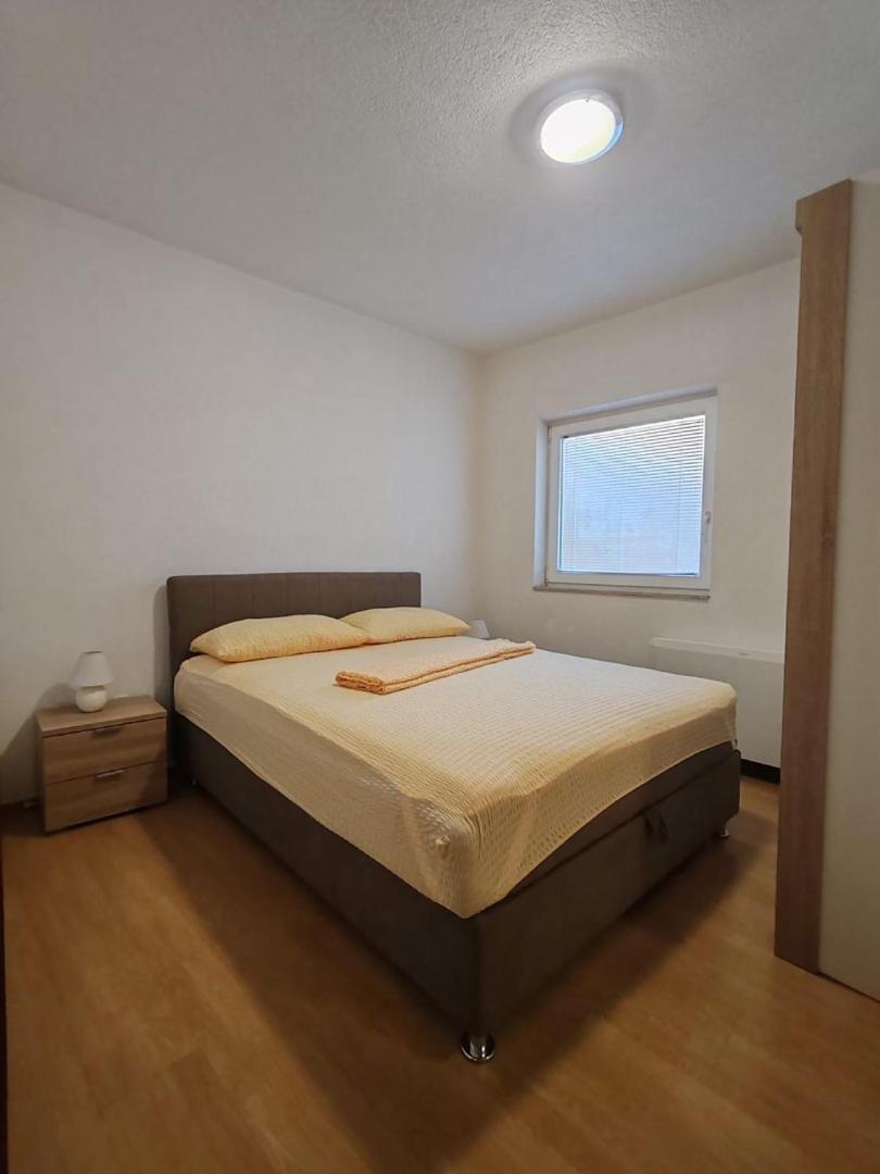 Villa Raguz Sa Privatnom Plazom I Garazom 네움 외부 사진